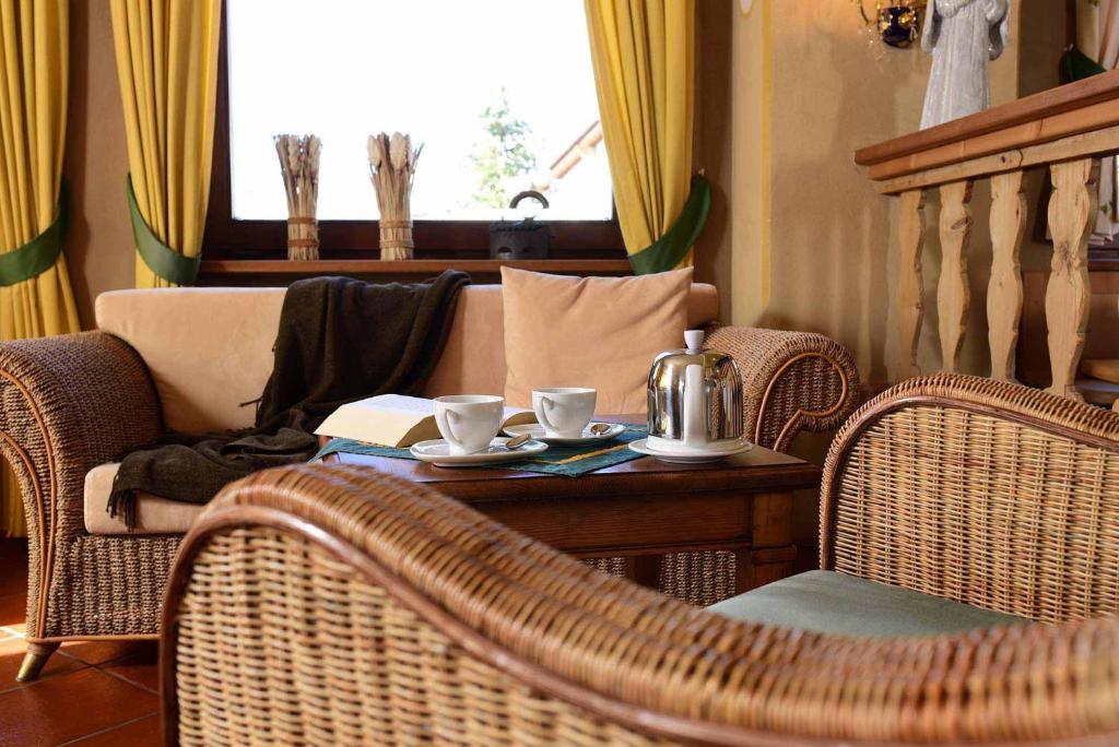Posezení v ubytování Hotel Garni LIVING