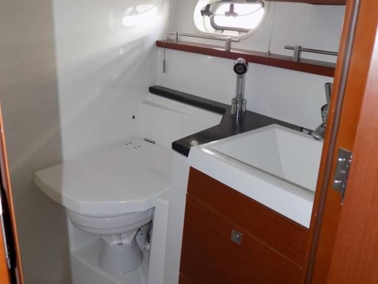Koupelna v ubytování Barca di lusso Prestige 440s