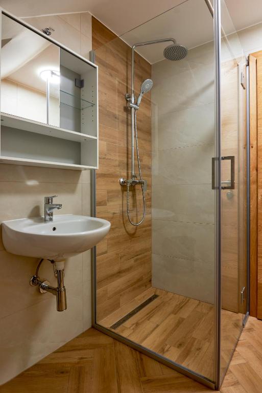 Koupelna v ubytování Rooms Pevc & Hostel Ljubno ob Savinji