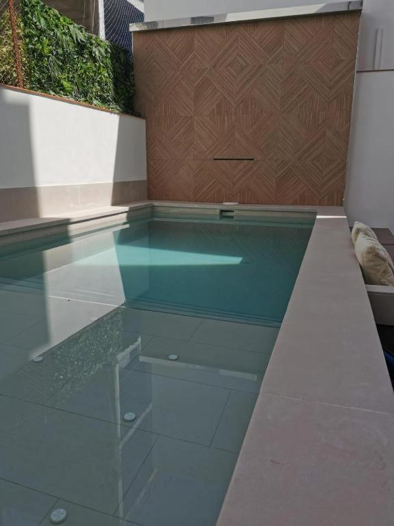MS4 Apartamentos Nervión para 3 personas, Sevilla – Precios ...