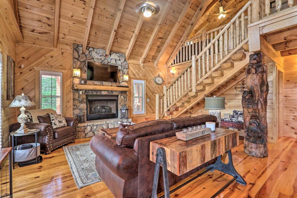 Secluded Sevierville Escape with Deck and Hot Tub