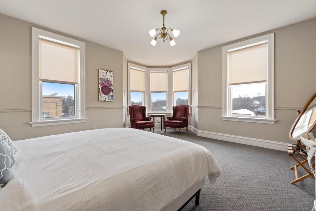 The Audubon Inn LLC - Room King Superior