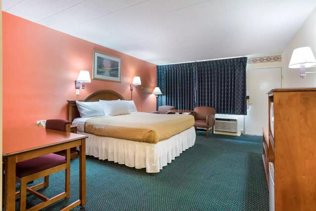Royal Inn Clearfield - Room King Estándar