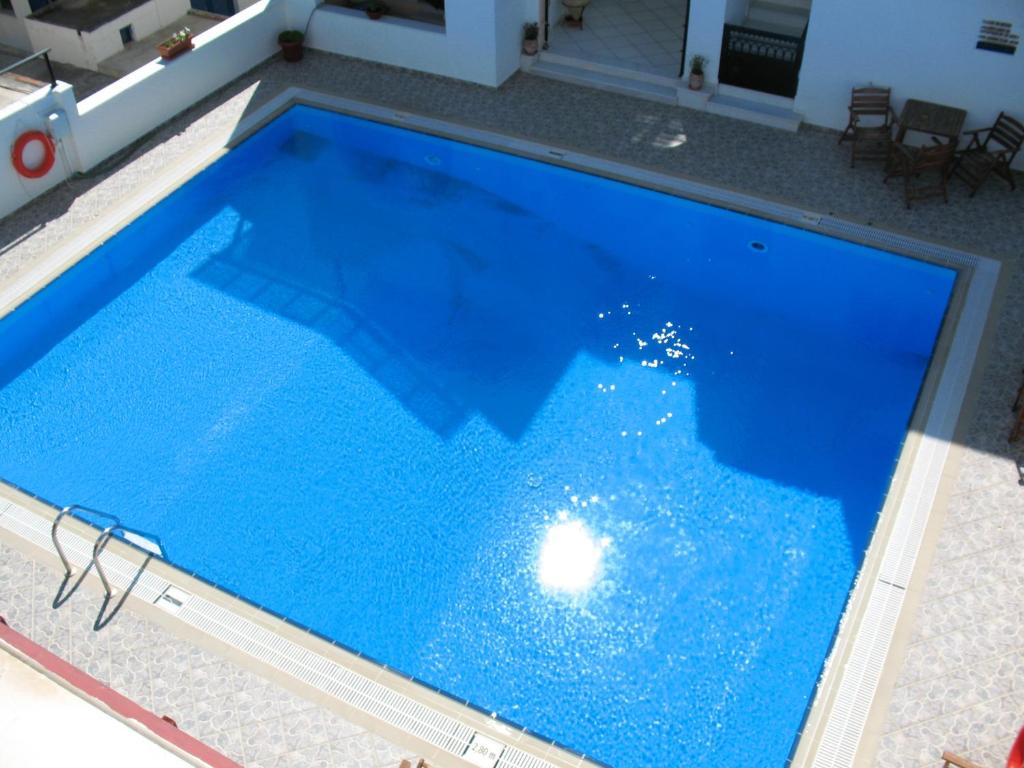 Bazén v ubytování Aegeon Hotel nebo v jeho okolí