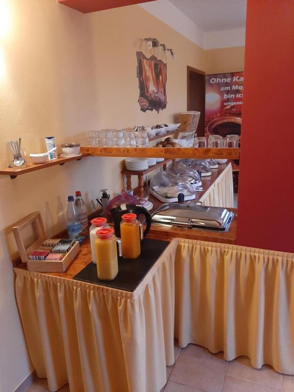 Mat på hotellet eller i nærheten