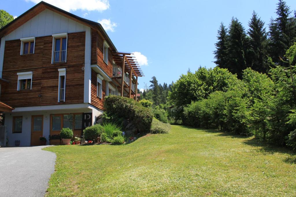 Zahrada ubytování Apartmentshaus Dual -1