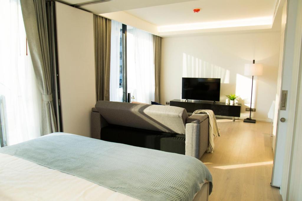 Sukhumvit 11#Luxury#Pool#Gym#BTS Nana&MRT Sukhumvit#1BR#Max4ppl - One-Bedroom Apartment