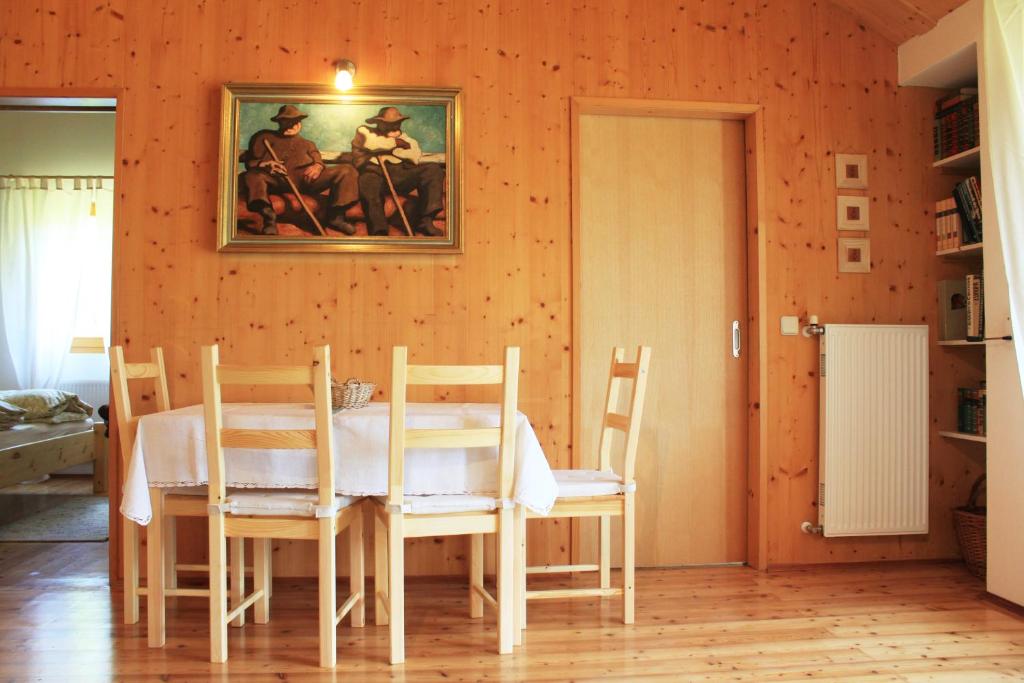 Fotografie z fotogalerie ubytování Apartmentshaus Dual -1 v destinaci Presseggersee