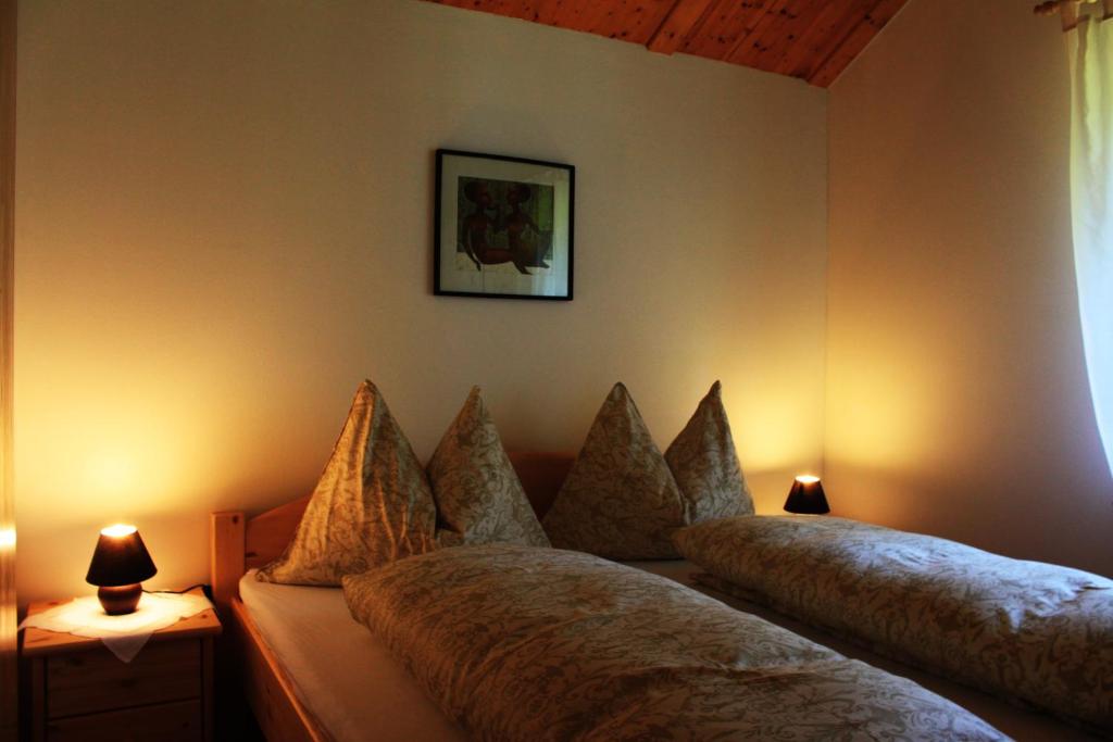 Postel nebo postele na pokoji v ubytování Apartmentshaus Dual -1