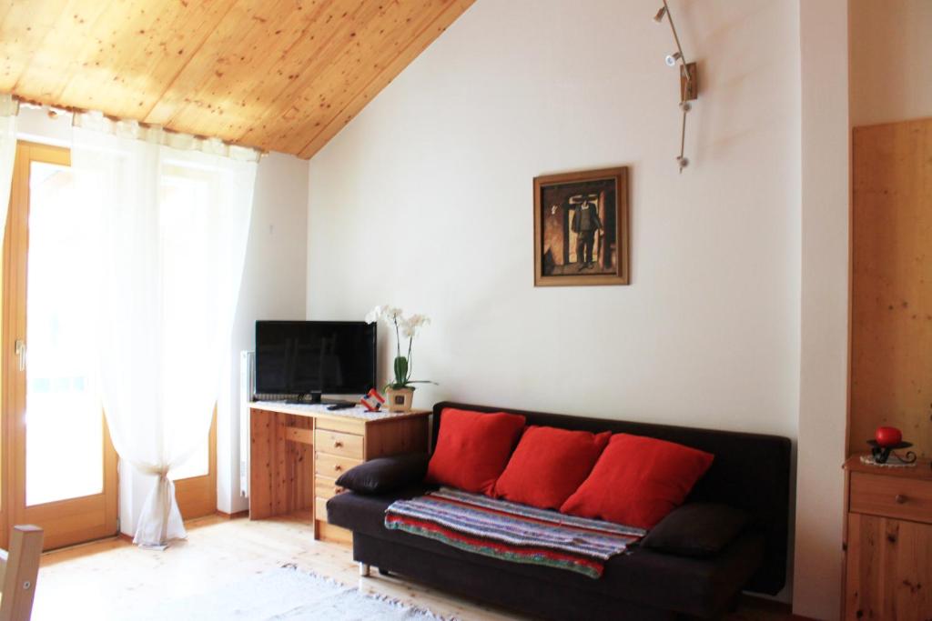 TV a/nebo společenská místnost v ubytování Apartmentshaus Dual -1