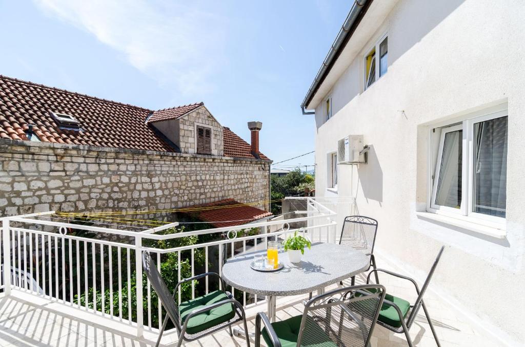 Balkón nebo terasa v ubytování Guest House Dada