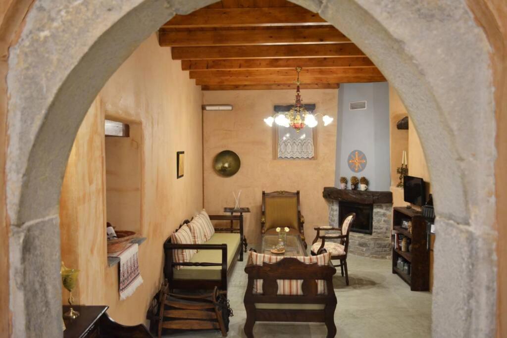 Posezení v ubytování APIGANOS house
