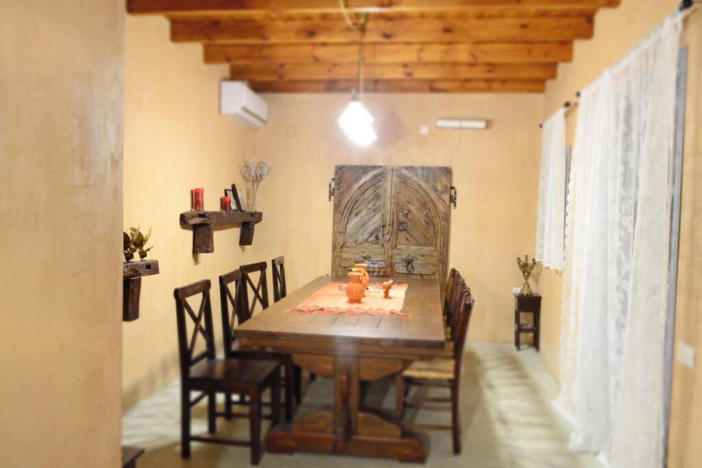 Fotografie z fotogalerie ubytování APIGANOS house v destinaci Khoumeriákos