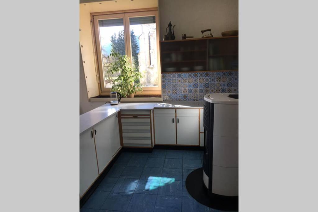 Kuchyň nebo kuchyňský kout v ubytování In einer Wohnung durch die Jahrhunderte