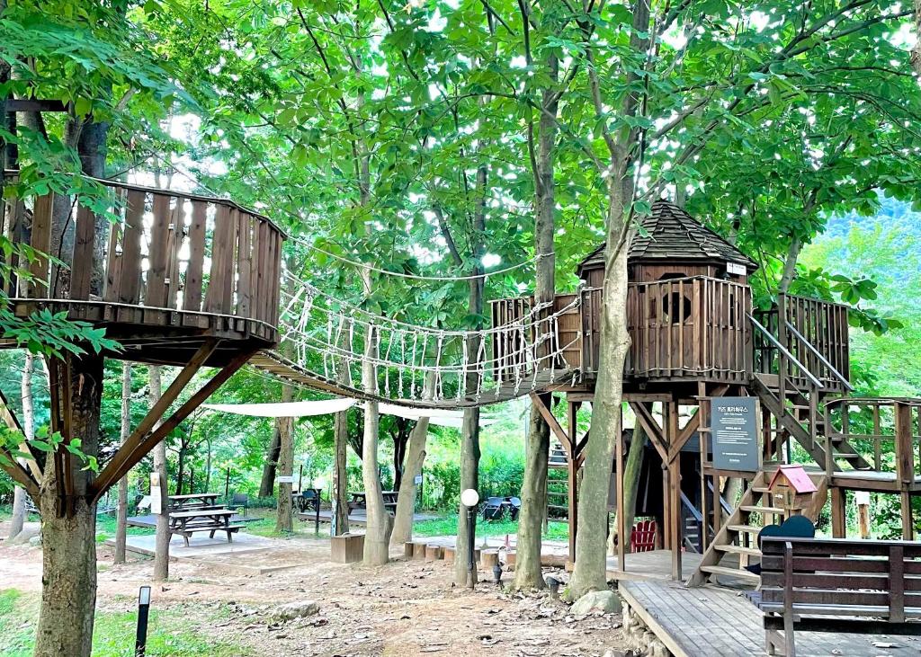 Herní místnost nebo prostor pro děti v ubytování Kensington Resort Gapyeong