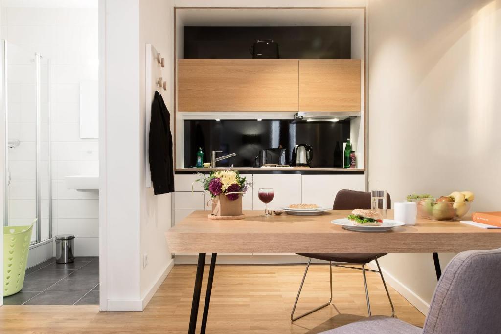 smartments Hamburg Aussenalster - Resim 4