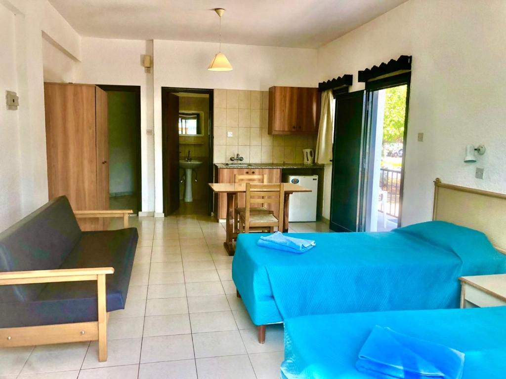 Carina Hotel Apartments - Studio