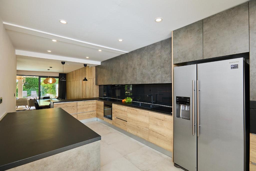 Kuchyň nebo kuchyňský kout v ubytování Hedera Estate, Villa Hedera