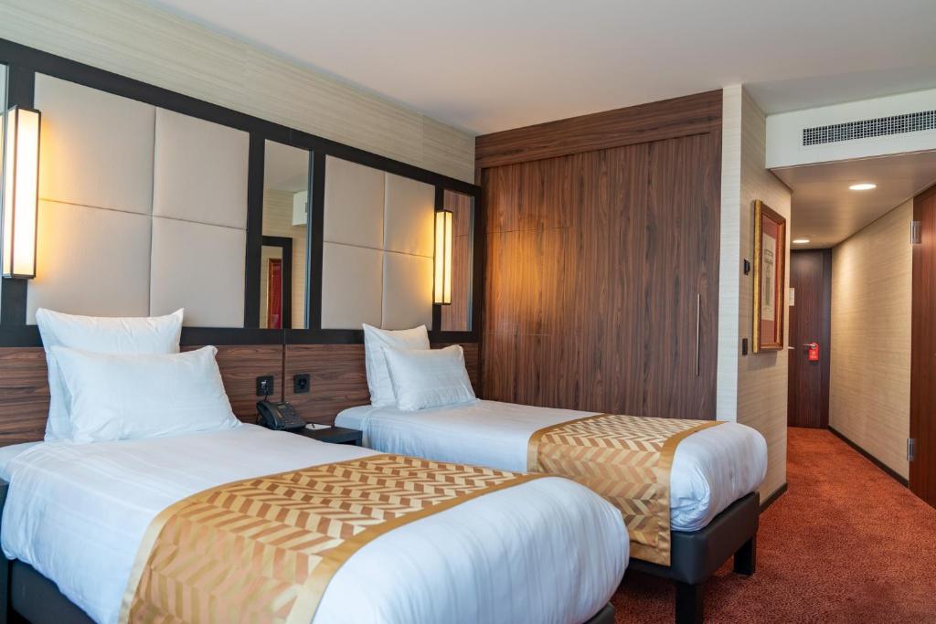 Nash Suites Airport Hotel - Resim 45