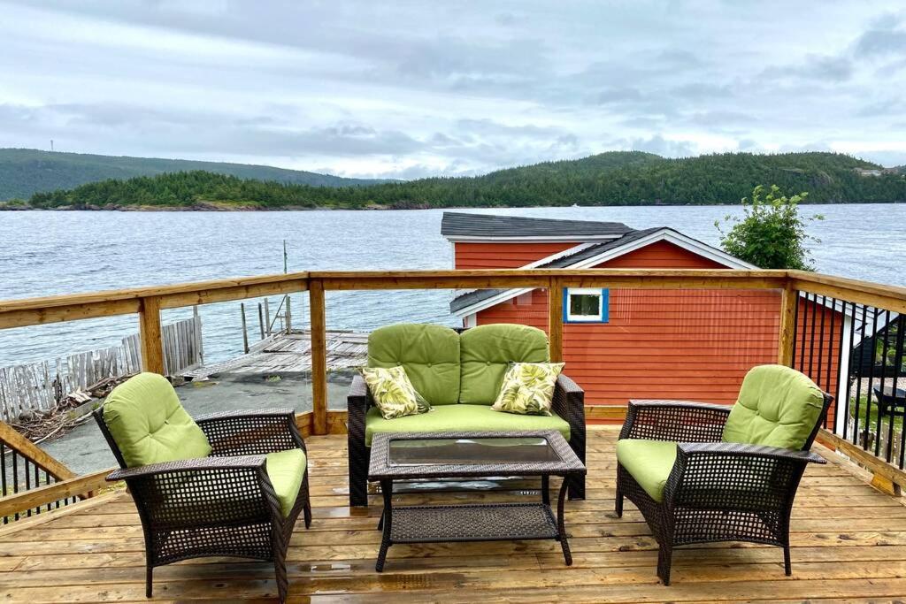 Stunning Conception Harbour Oceanfront Paradise, Conception Harbour