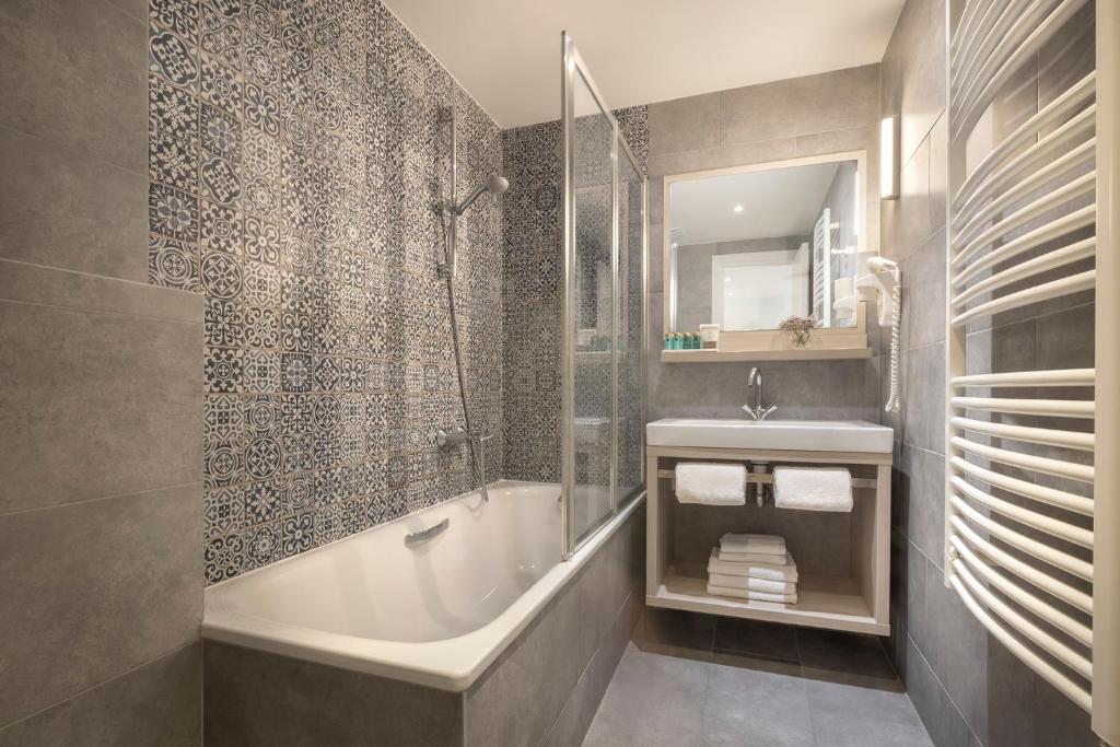 Aminess Younique Bellevue Hotel - 17