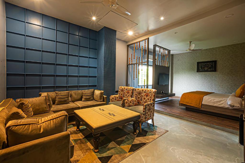 Posezení v ubytování Regenta Inn Sambalpur, Farm Road