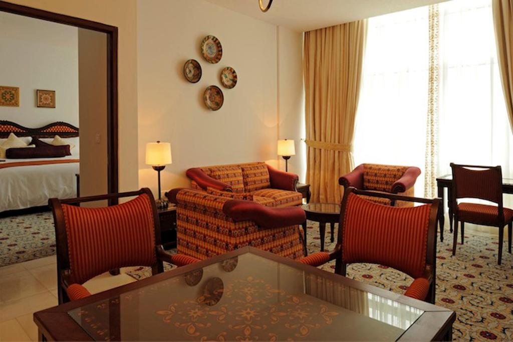 Posezení v ubytování Dushanbe Serena Hotel