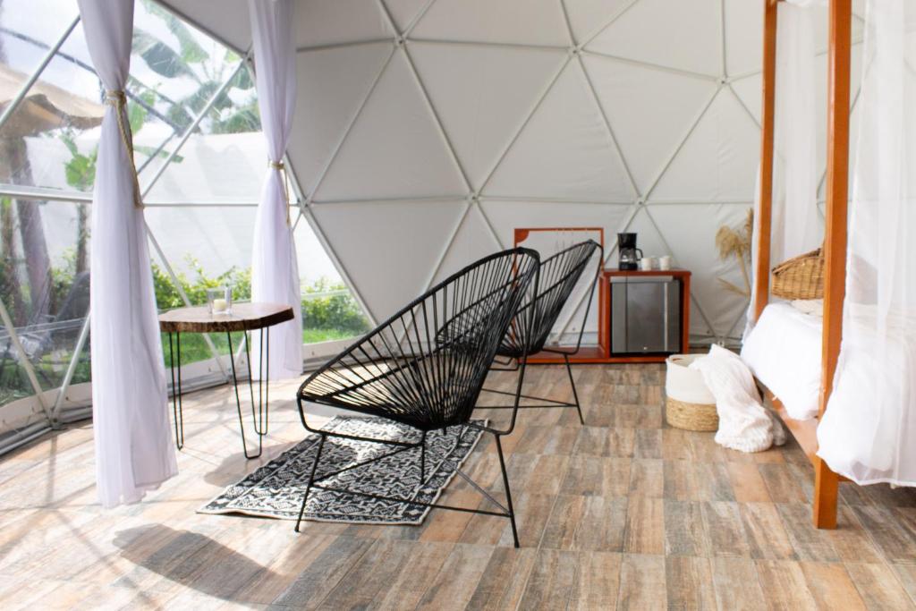 Balkón nebo terasa v ubytování Orange Glamping