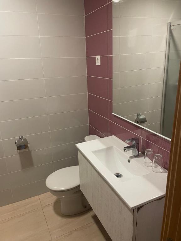 A bathroom at Hotel Alfonso