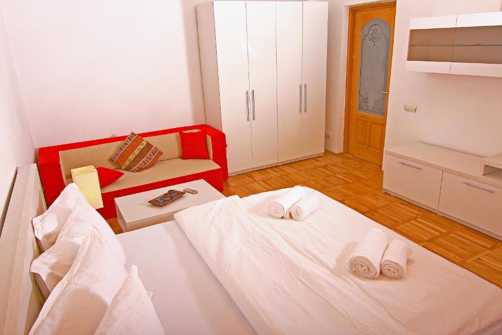 Gallery image of Bucharest Central Apartments - Shabbat Friendly in Bucharest