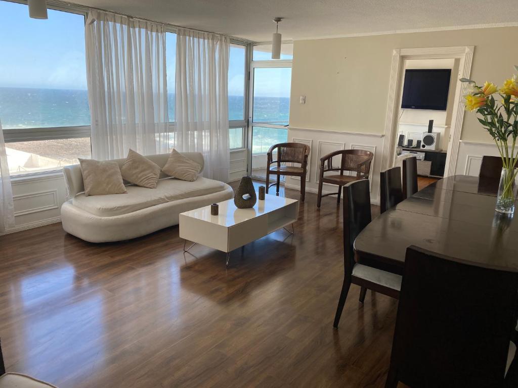 Nautilus Vista al Mar - Appartement De Trois Chambres