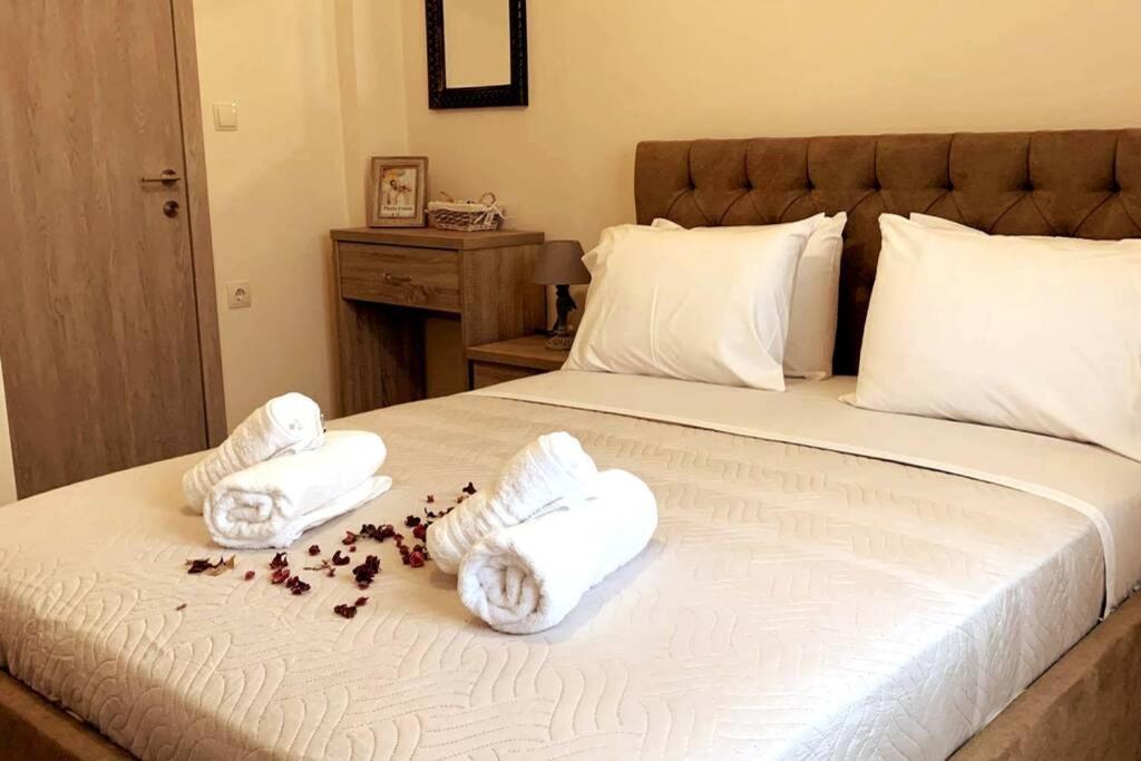 Helen`s Luxury Apartment - 5