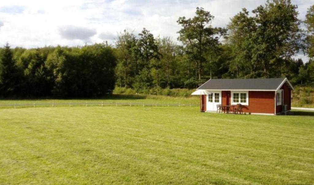 Cozy Cottage near lake - Maison De Deux Chambres