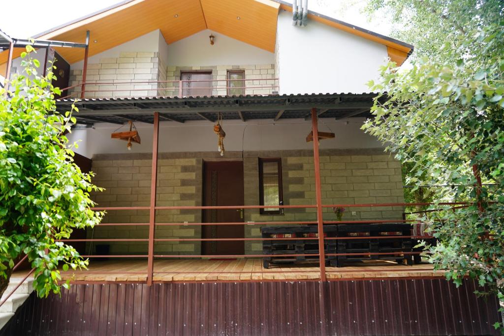 AAA Jermuk rest house - Two-Bedroom Townhouse