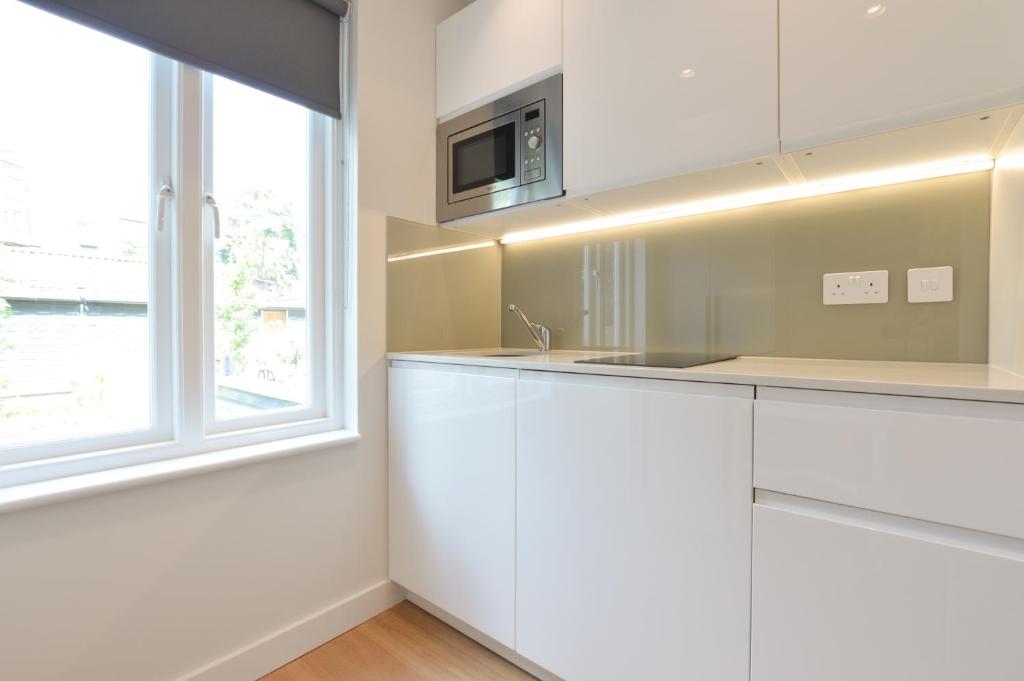 StayPrime Earls Court Serviced Apartments - Small Double Studio