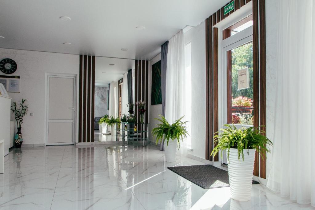 "Mariia" Guest House photo 8