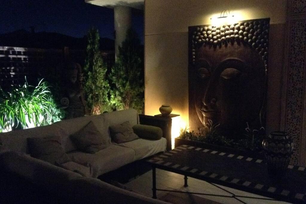 Posezení v ubytování Penthouse - residence La Mina - Albir avec WIFI GRATUIT