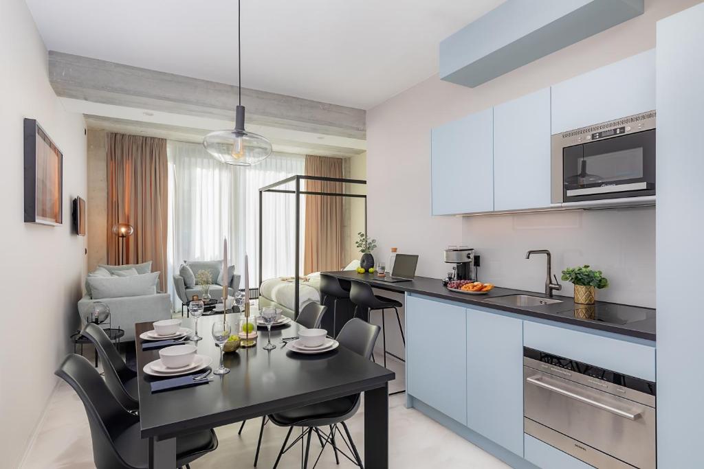 VISIONAPARTMENTS Basel Nauenstrasse - contactless check-in - Departamento