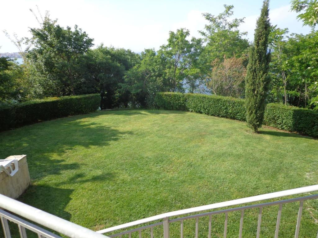 Zahrada ubytování Villa Via Pontica