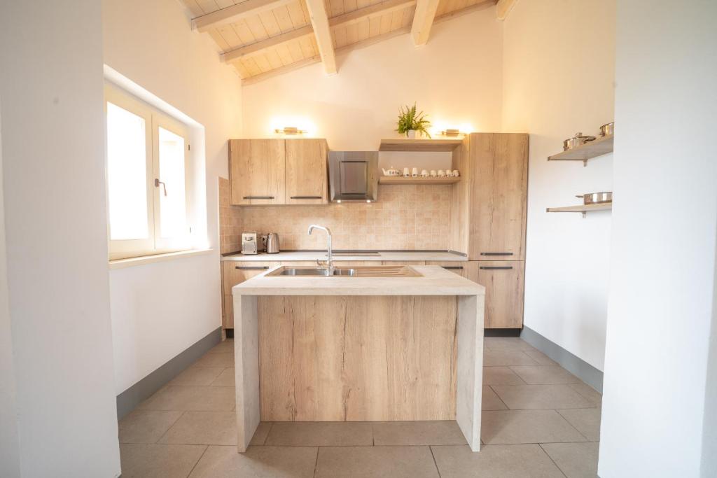 Kuchyň nebo kuchyňský kout v ubytování Agriturismo Il Sarale - Umbria