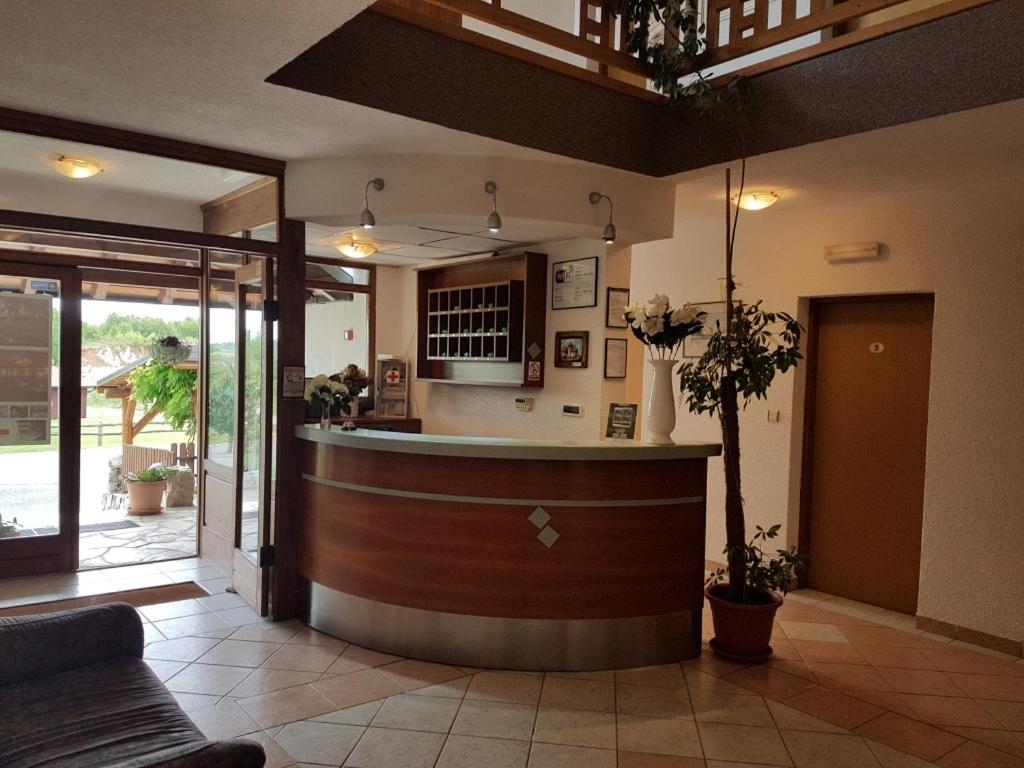 Fotografia z galérie ubytovania Room in Rakovica with WiFi 4958-2 v Rakovici