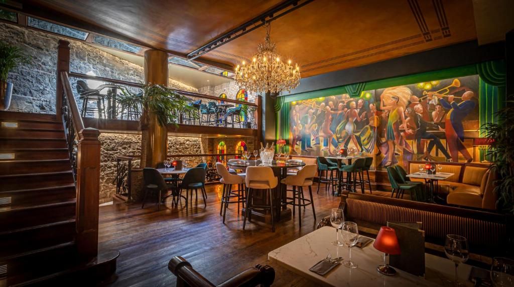 The Victoria Hotel - Resim 12