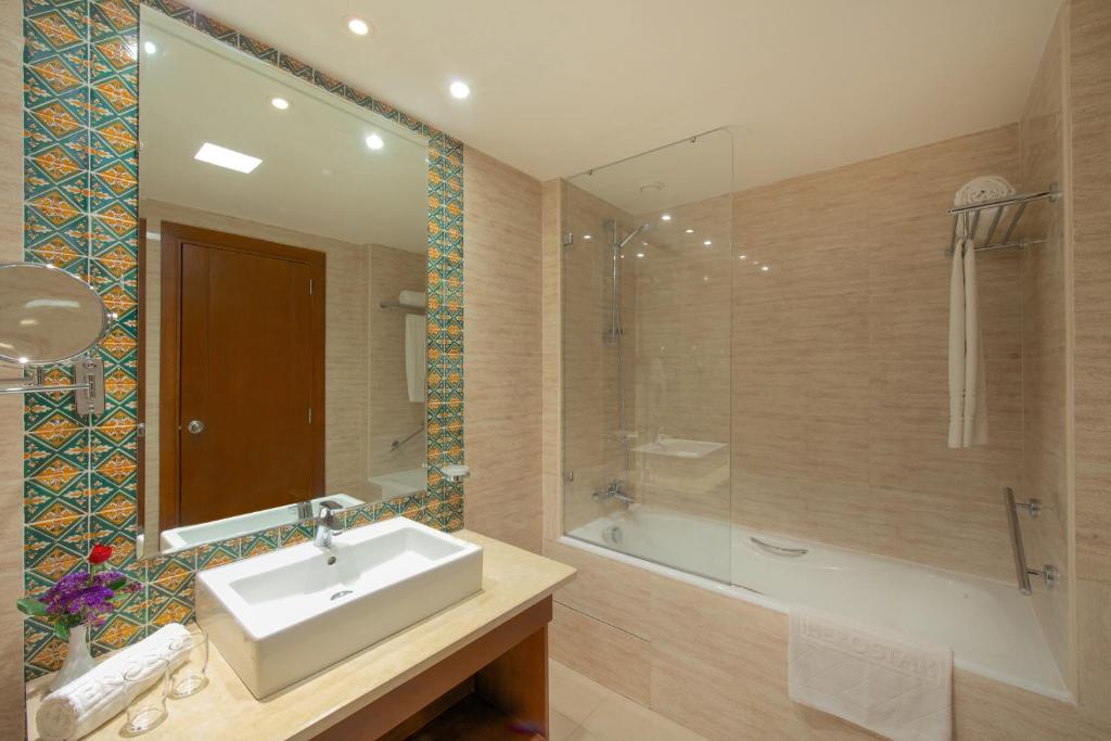Koupelna v ubytování Iberostar Selection Royal El Mansour
