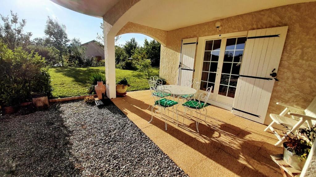 L'Ecrin Meublé de tourisme classé 3 étoiles - Appartement D'une Chambre