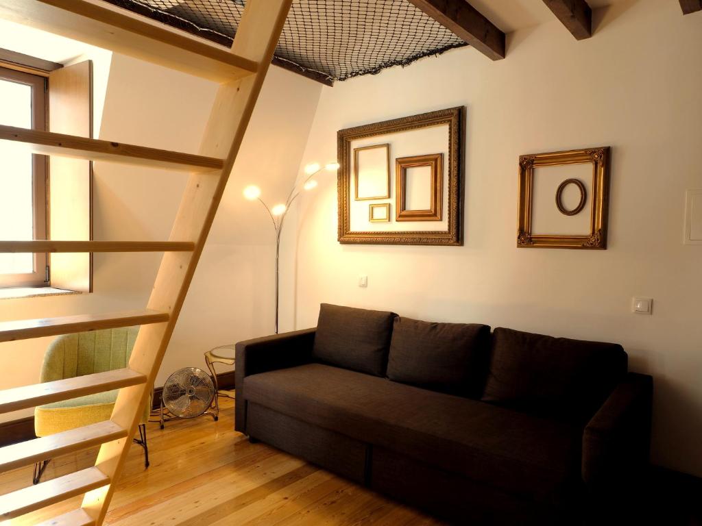 Framer's House - Authentic Downtown - 15