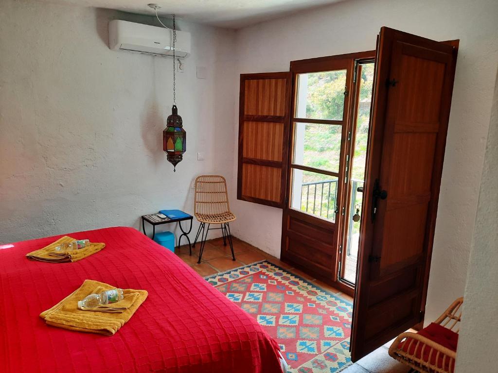 B&B rural El Oasis - King Room Met Uitzicht Op De Bergen