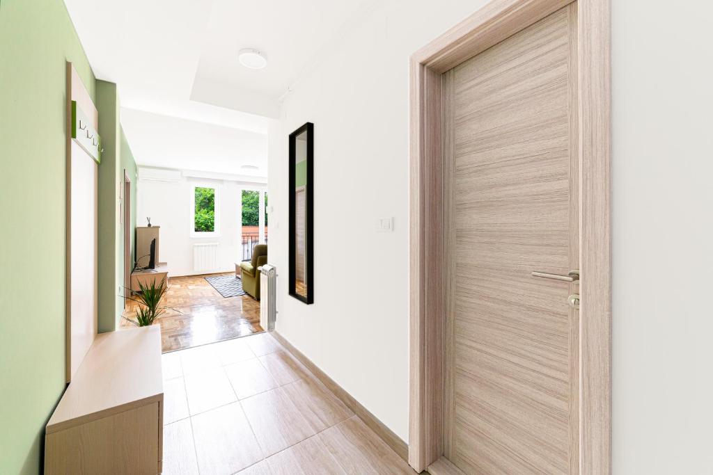 Djokic Apartments - Wohnung Mit Einem Schlafzimmer