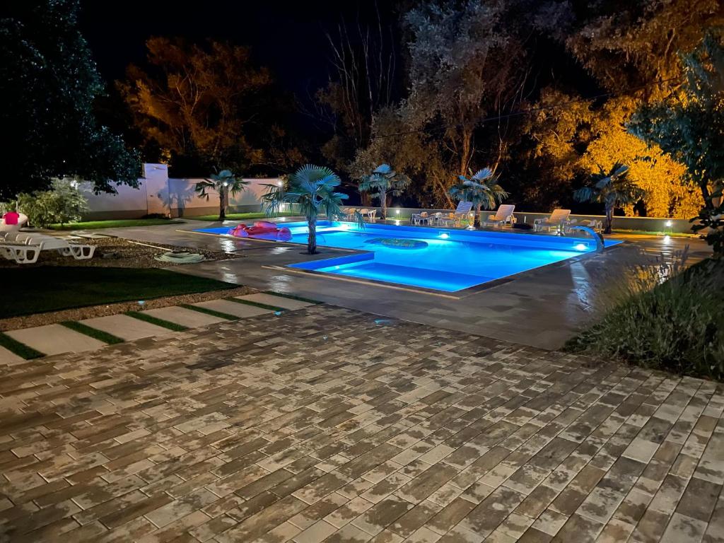 Bazén v ubytování Luxury Villa Magic nebo v jeho okolí