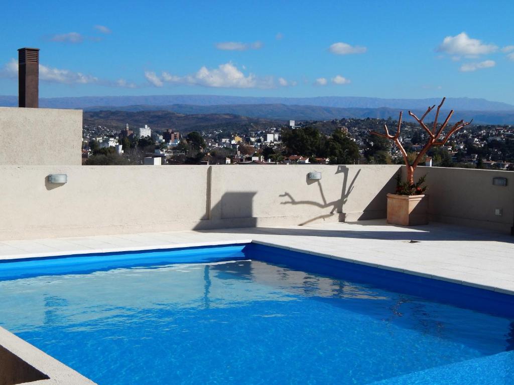 
The swimming pool at or near Departamento Villa Carlos Paz 2 Adultos
