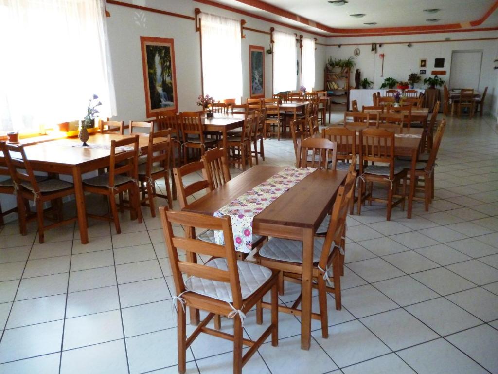 Restaurace v ubytování Švehlíkova Chata